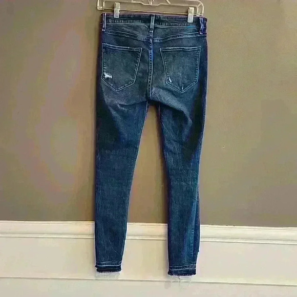 Abercrombie and Fitch Skinny Denim Jean - Picture 4 of 11